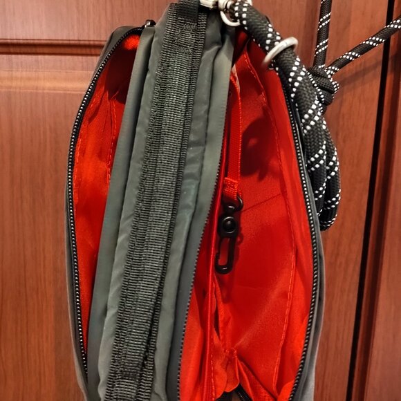 Pre-owned Topologie Bottle Sacoche Black Sling Bag +Rope Strap - Picture 9 of 9